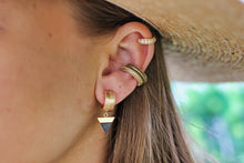 Load image into Gallery viewer, Black Ear Cuff
