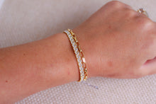 Load image into Gallery viewer, Gold Chain Link Layering Chain Bracelet
